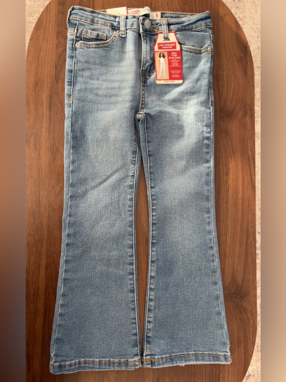 Levi’s Girls Flare Jeans – Size 6 – With Tags
